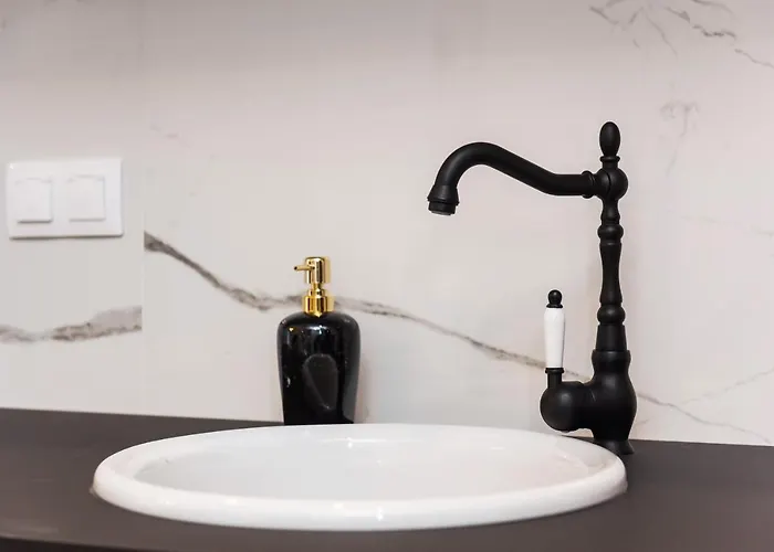 Bed&bath Luxury 아파트