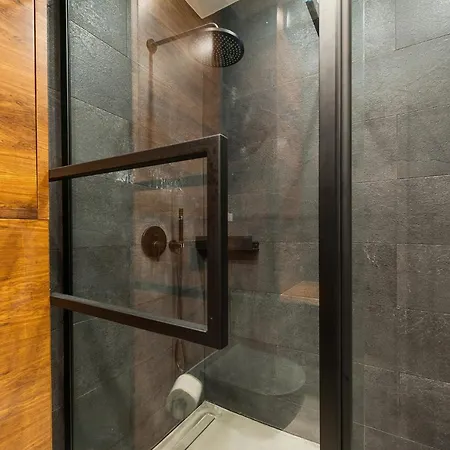 Bed&bath Luxury Διαμέρισμα *