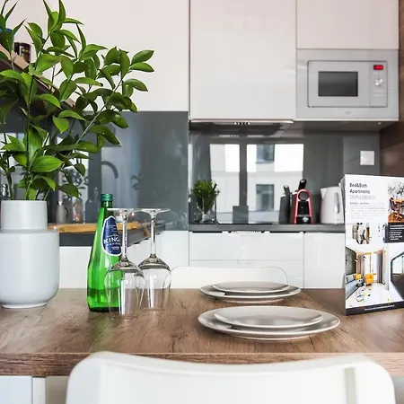 Bed&bath Luxury Apartmán *